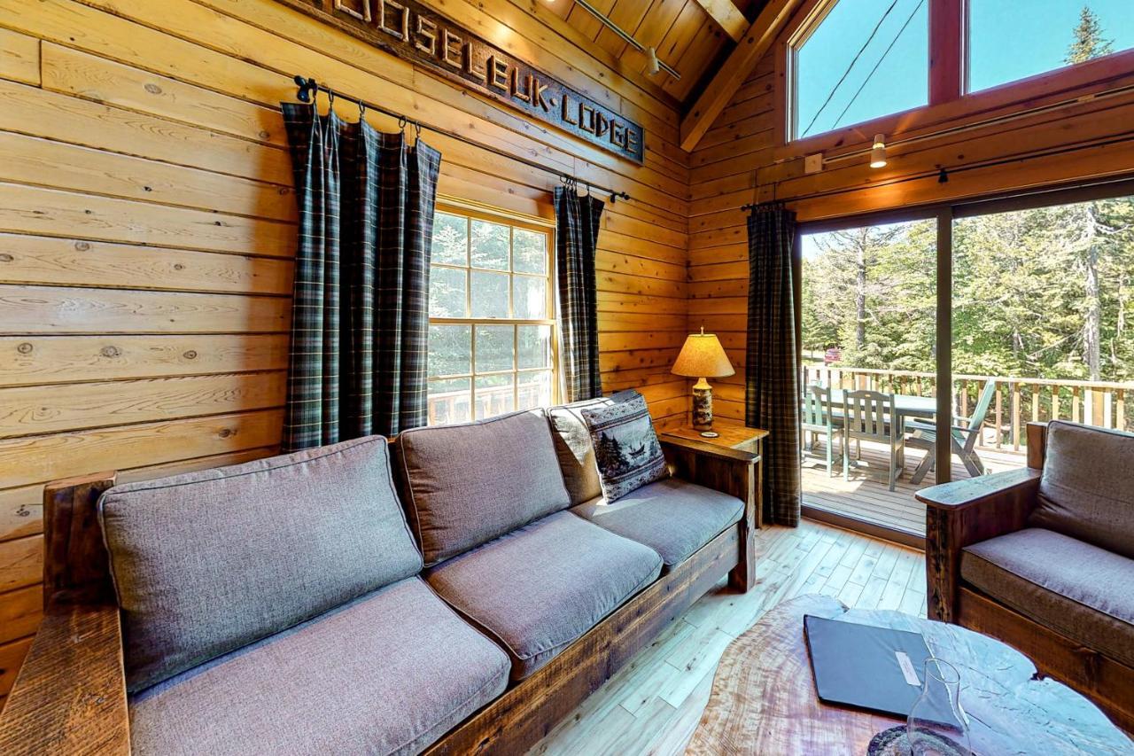 Mooseleuk Lodge The Highlands Exterior foto